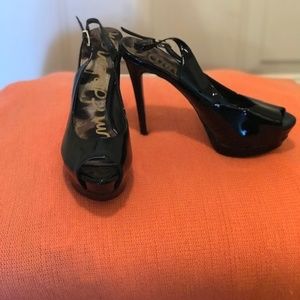 Sam Edelman Black Patent Leather size 8